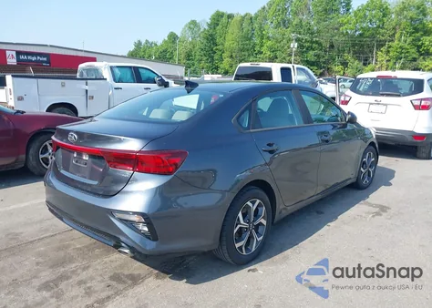 2019 Kia Forte Lxs z USA, uszkodzony, nr VIN 3KPF24AD2KE033833